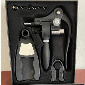 Wine and Bar Accessories Set